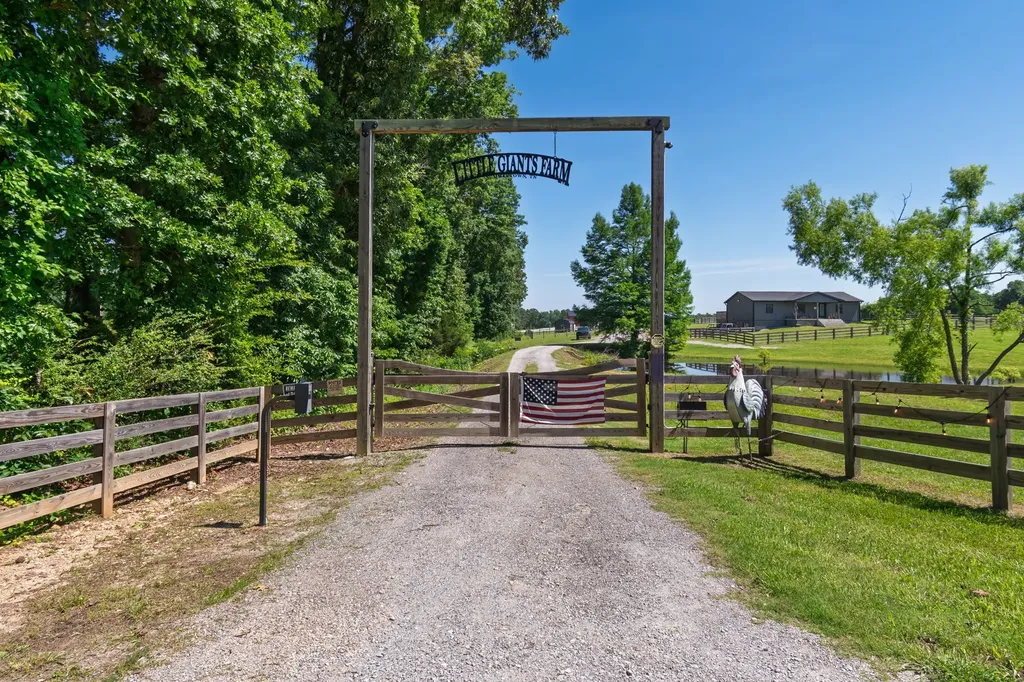 2981 Summertown Highway Summertown TN 38483