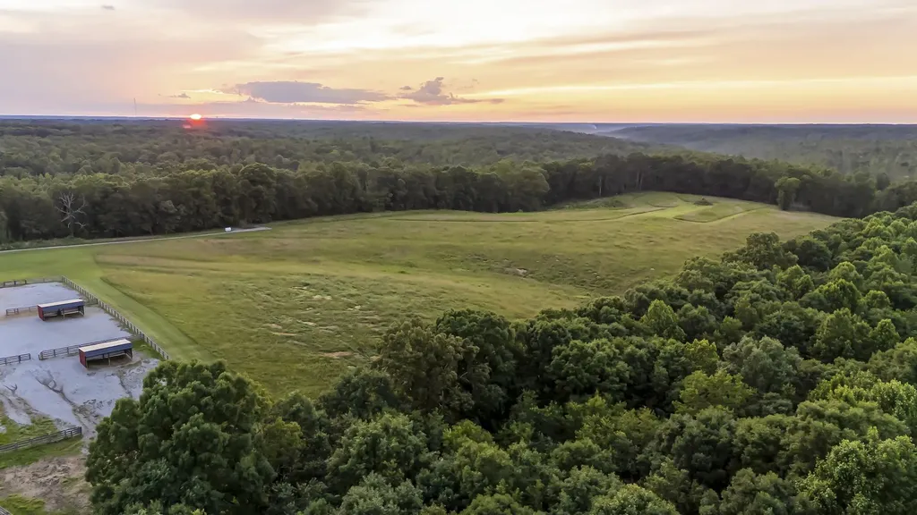 2981 Summertown Highway Summertown TN 38483