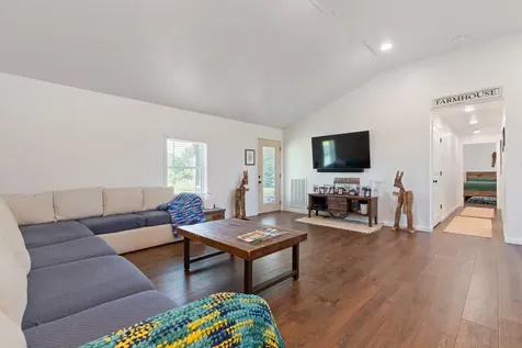 2981 Summertown Highway Summertown TN 38483