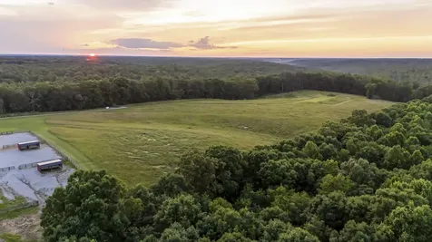 2981 Summertown Highway Summertown TN 38483