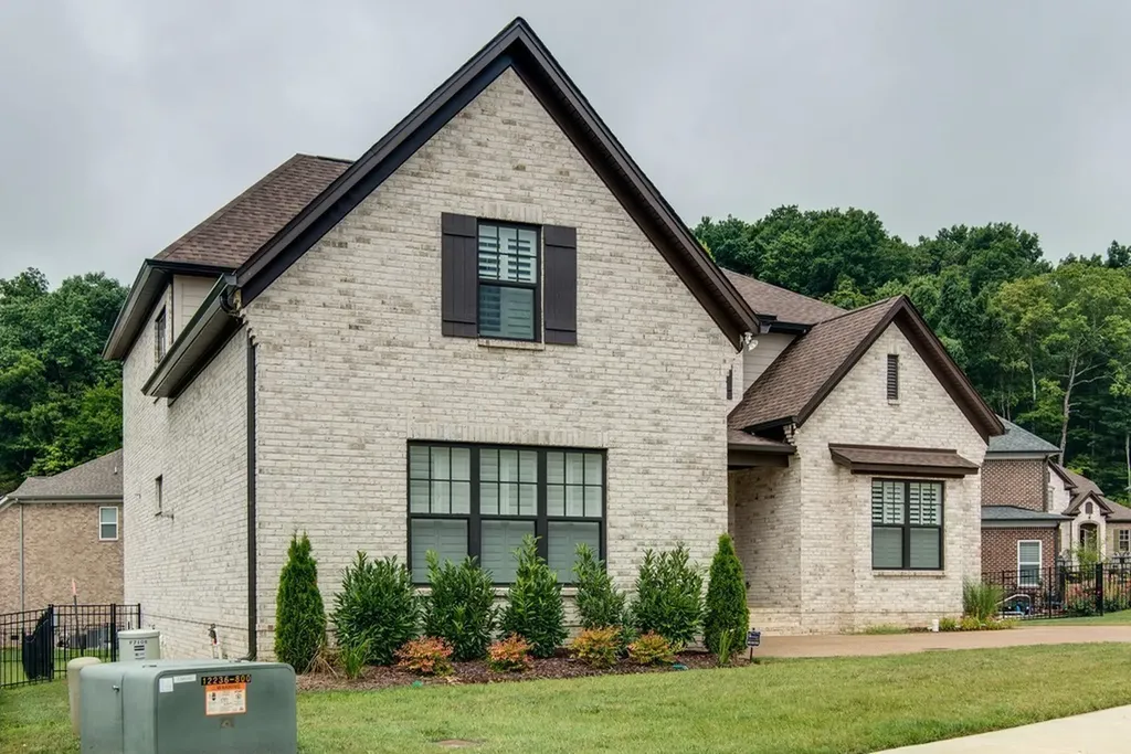 129 Candice Court Murfreesboro TN 37128