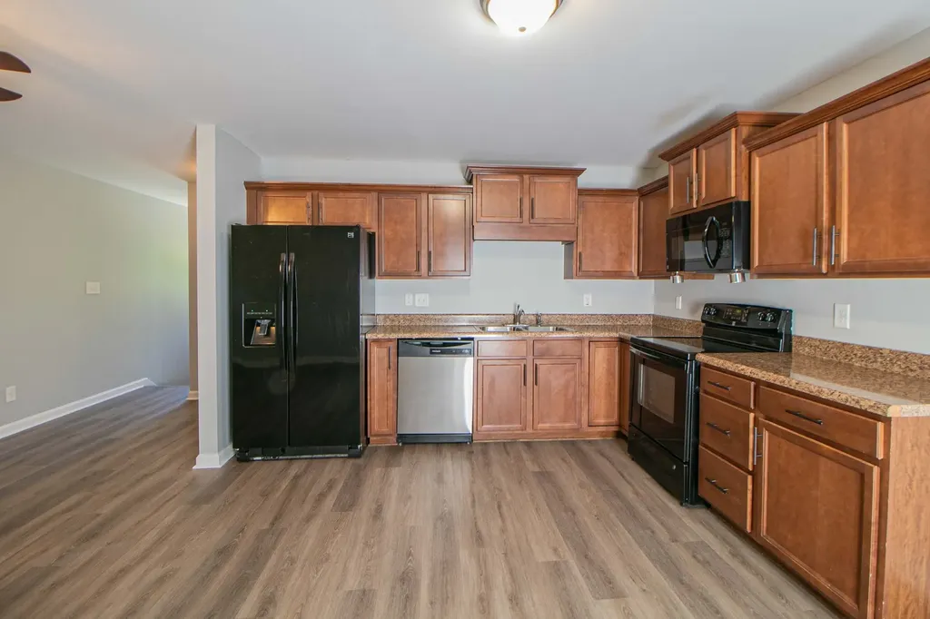 1718 Thistlewood Drive #A Clarksville TN 37042