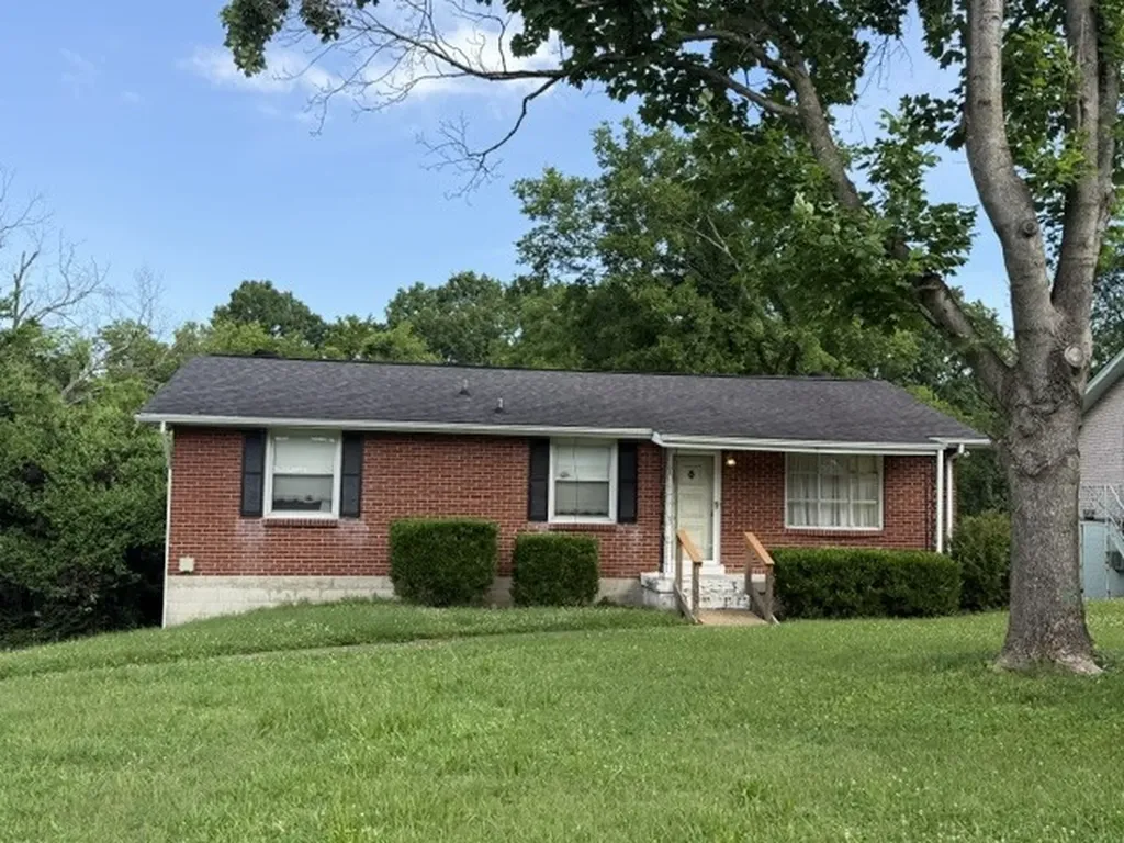 607 Glenpark Court Nashville TN 37217