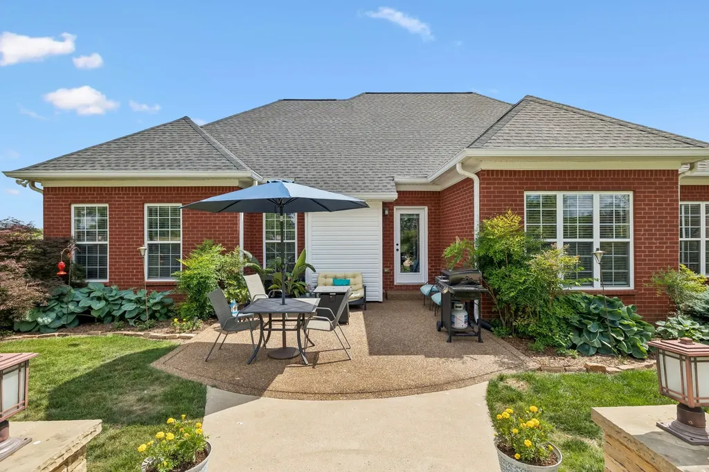 1032 Harness Circle Gallatin TN 37066