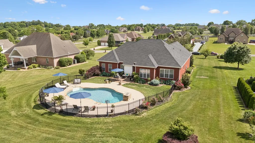 1032 Harness Circle Gallatin TN 37066