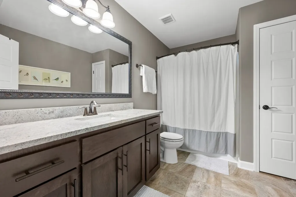 5033 Lady Thatcher Drive Murfreesboro TN 37129
