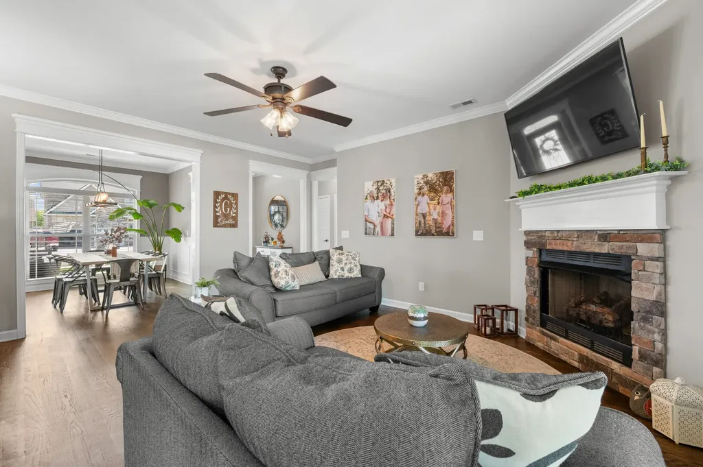 5033 Lady Thatcher Drive Murfreesboro TN 37129