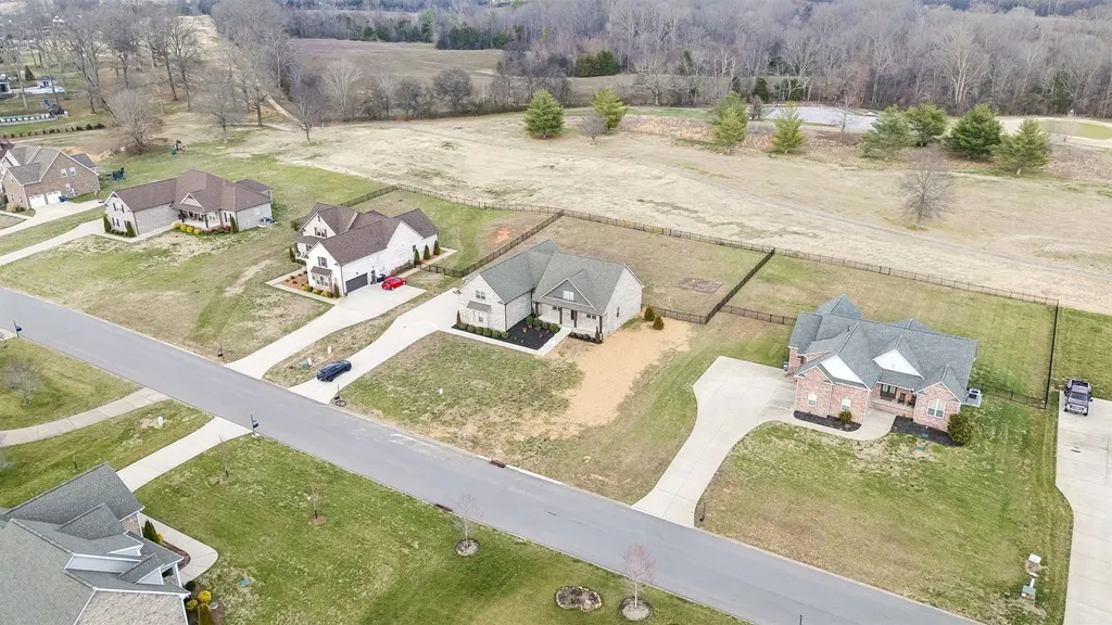4155 Ironwood Drive Greenbrier TN 37073