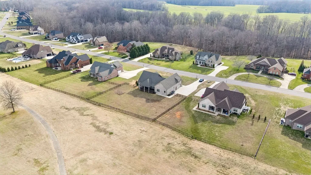 4155 Ironwood Drive Greenbrier TN 37073