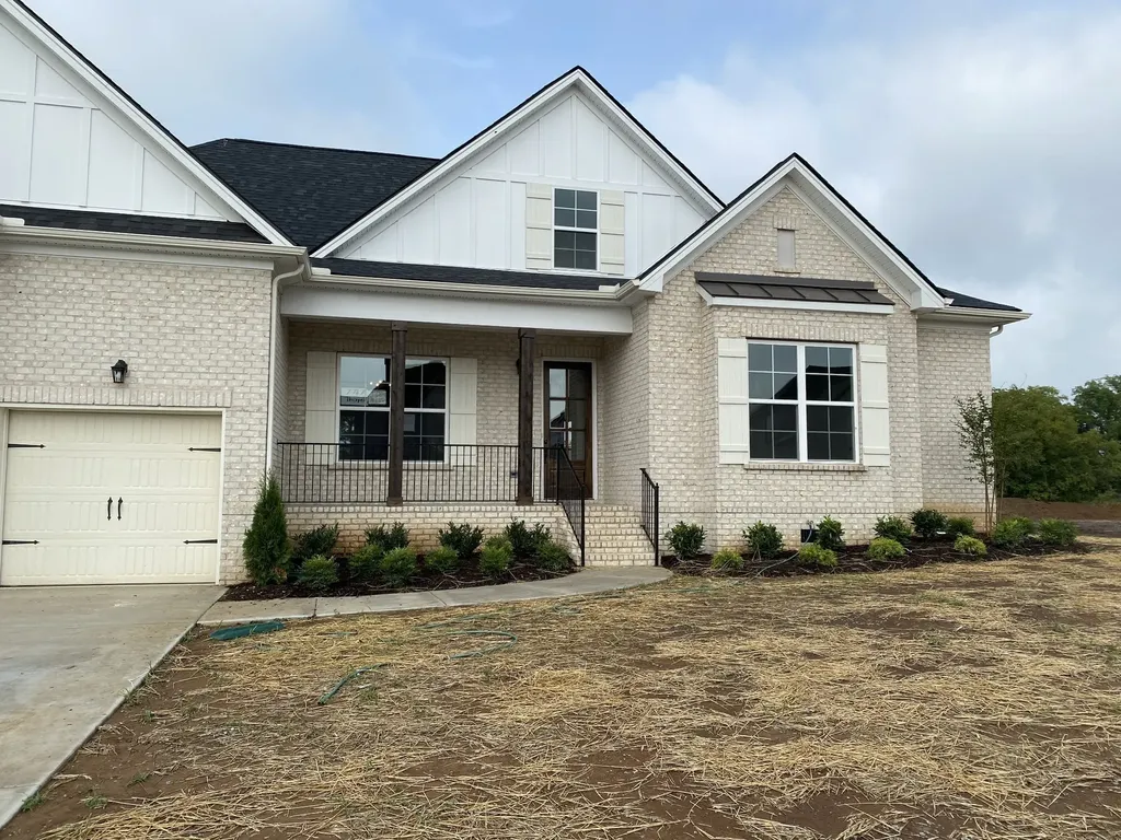 193 Fuji Apple Lane Murfreesboro TN 37128