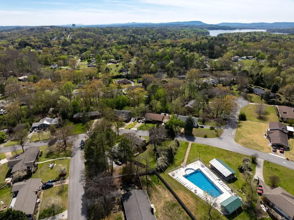 4819 Montcrest Drive Chattanooga TN 37416