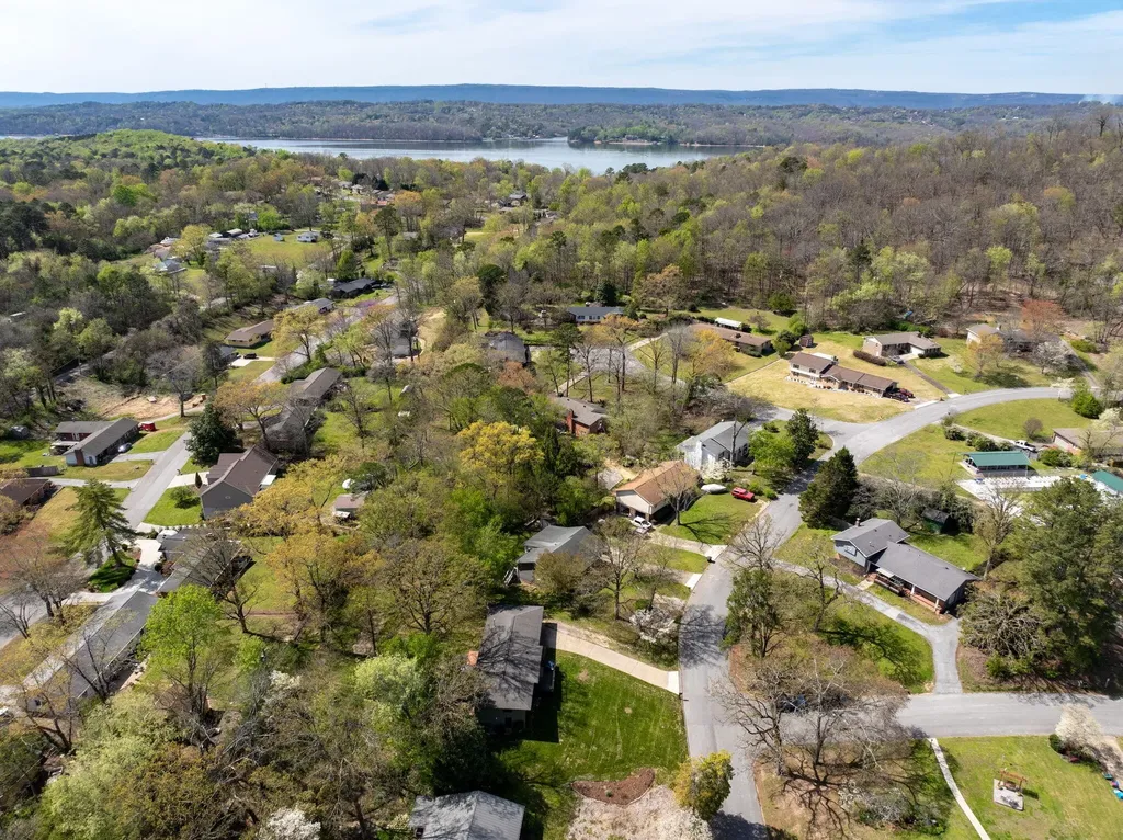 4819 Montcrest Drive Chattanooga TN 37416