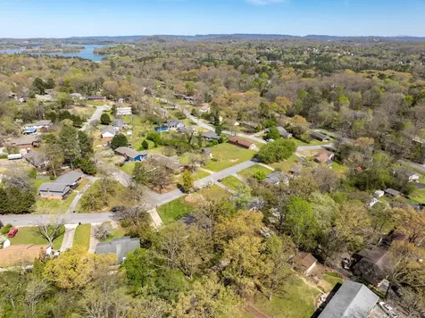 4819 Montcrest Drive Chattanooga TN 37416