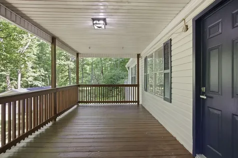 565 Clint Flowers Road Mc Ewen TN 37101