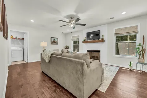 109 Hummingbird Meadows Road Palmyra TN 37142