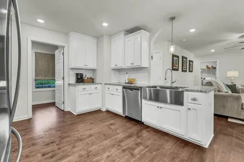 109 Hummingbird Meadows Road Palmyra TN 37142