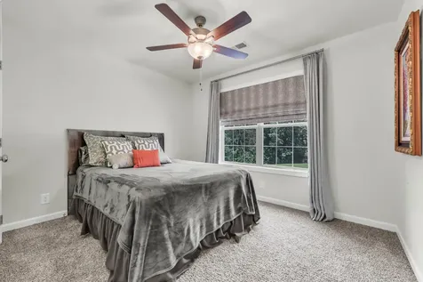 109 Hummingbird Meadows Road Palmyra TN 37142