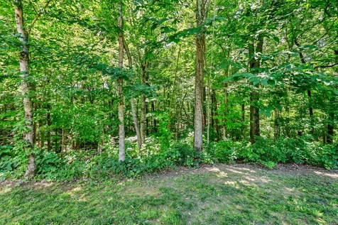 109 Hummingbird Meadows Road Palmyra TN 37142