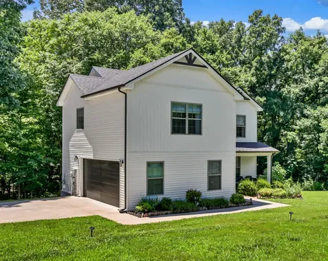 109 Hummingbird Meadows Road Palmyra TN 37142