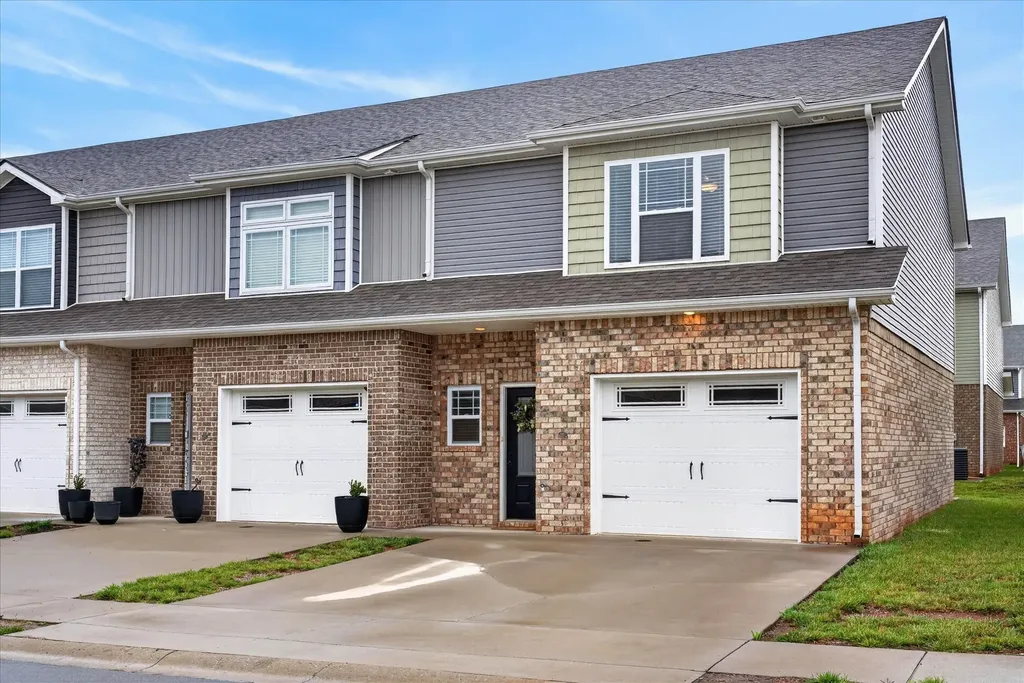 341 Fallow Circle Clarksville TN 37040