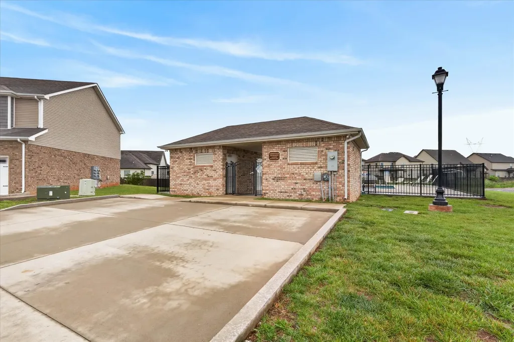 341 Fallow Circle Clarksville TN 37040