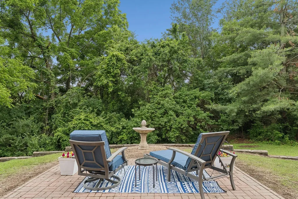 1206 Broadmoor Circle Franklin TN 37067