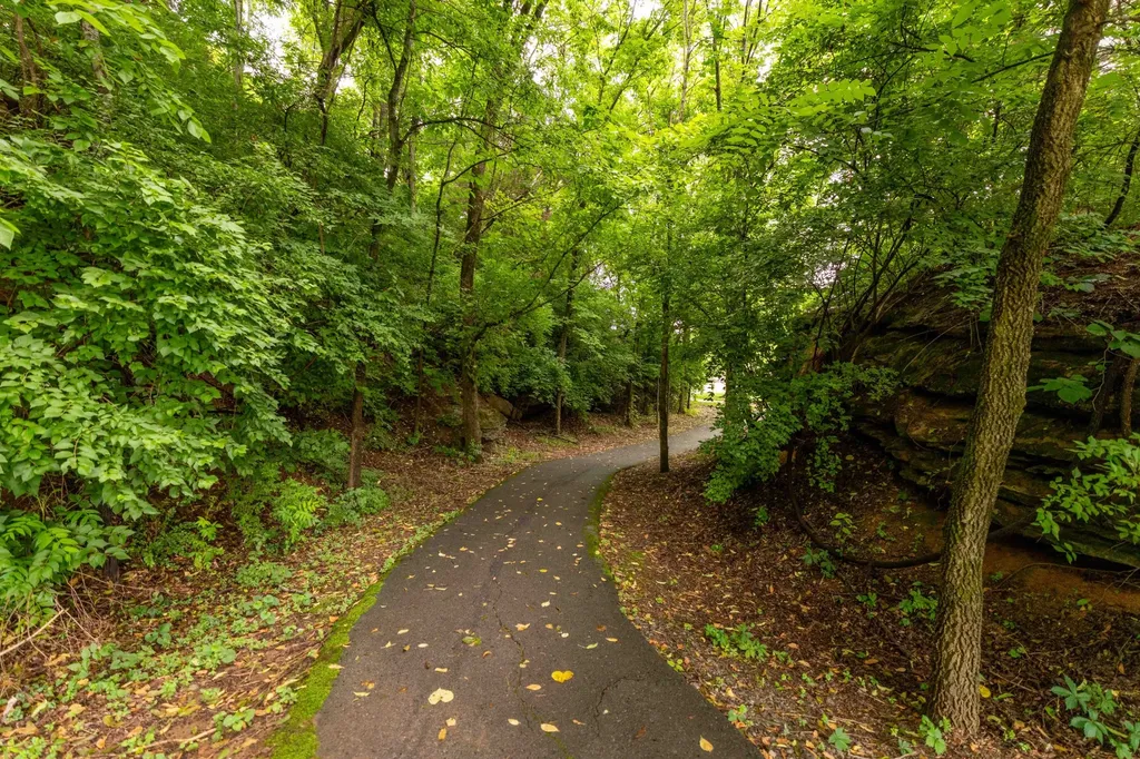 1206 Broadmoor Circle Franklin TN 37067