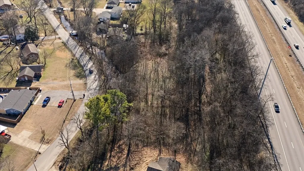 1105 Slaters Creek Road Goodlettsville TN 37072