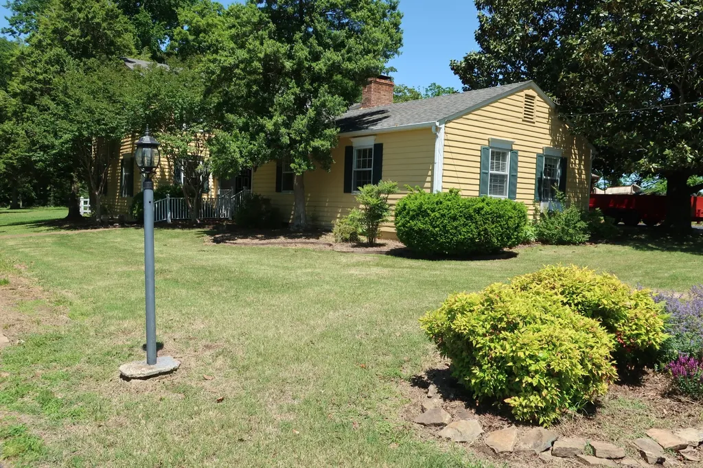 196 Hickory Lane Fulton KY 42041