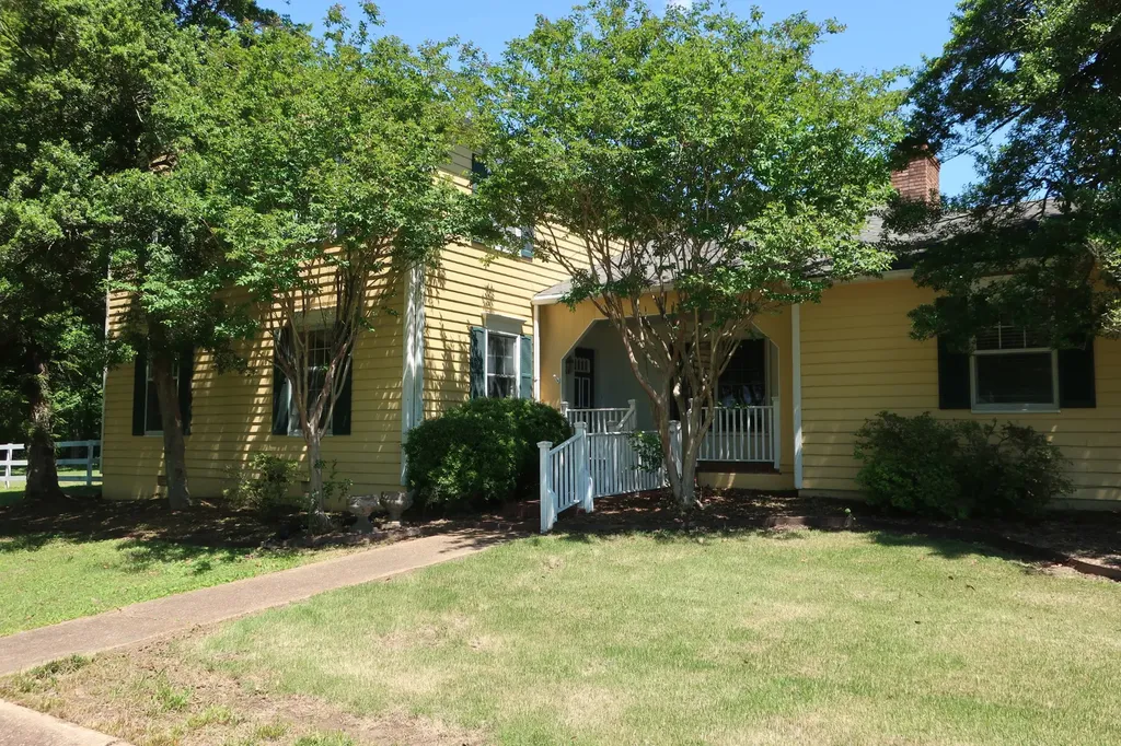 196 Hickory Lane Fulton KY 42041