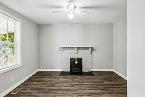 517 W 5th Street Columbia TN 38401