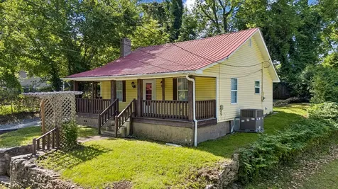 517 W 5th Street Columbia TN 38401