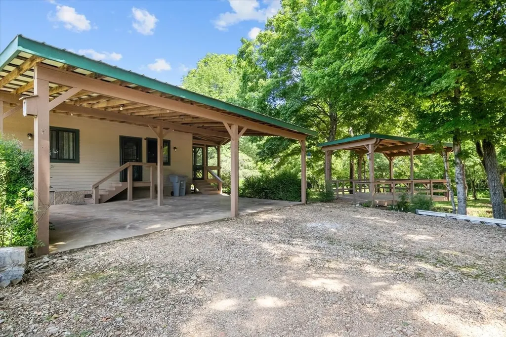 476 Gwin Cemetery Road Waverly TN 37185