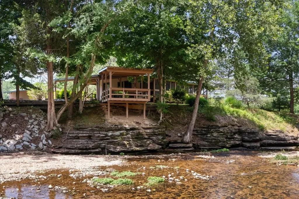 476 Gwin Cemetery Road Waverly TN 37185