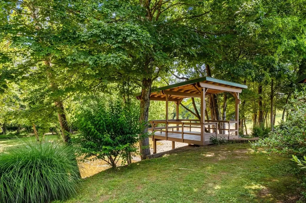 476 Gwin Cemetery Road Waverly TN 37185