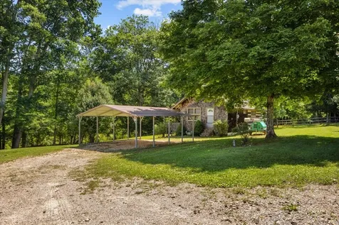 476 Gwin Cemetery Road Waverly TN 37185