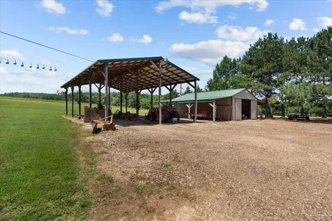 476 Gwin Cemetery Road Waverly TN 37185