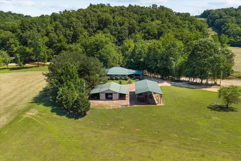 476 Gwin Cemetery Road Waverly TN 37185