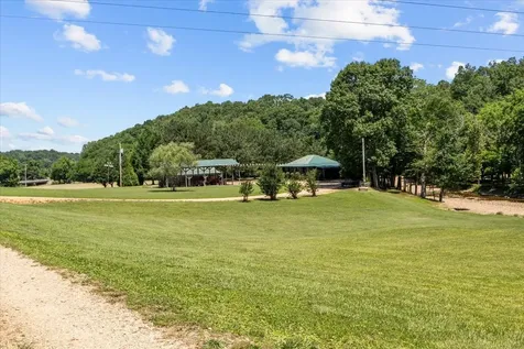 476 Gwin Cemetery Road Waverly TN 37185