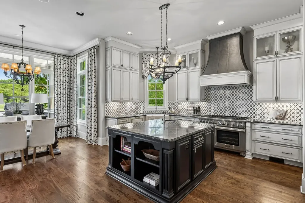5089 Native Pony Trail College Grove TN 37046