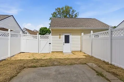 7329 Althorp Way Nashville TN 37211
