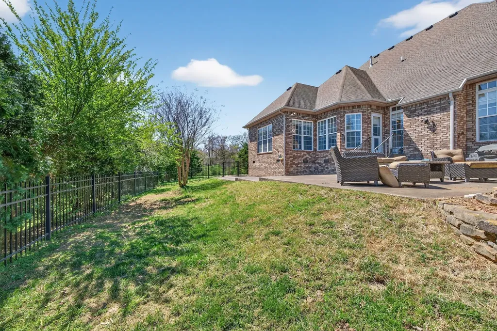 5006 Fremantle Court Spring Hill TN 37174