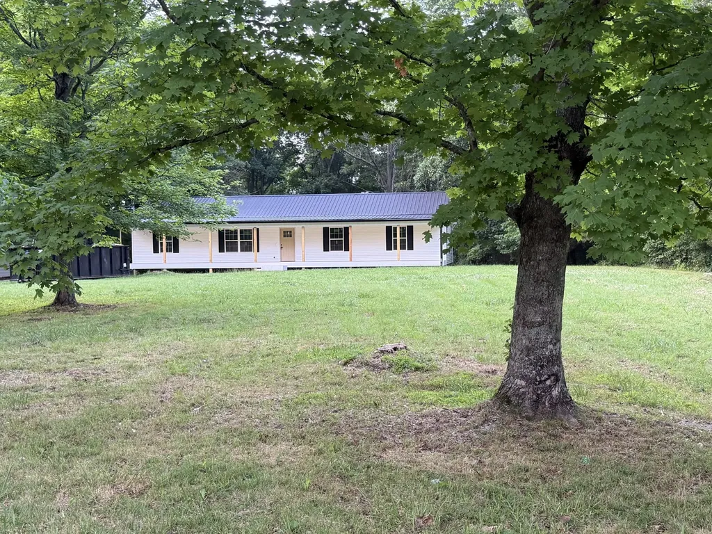 529 Hickory Hill Road Shelbyville TN 37160