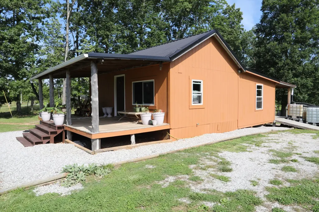 771 Long Mountain Road Mcminnville TN 37110
