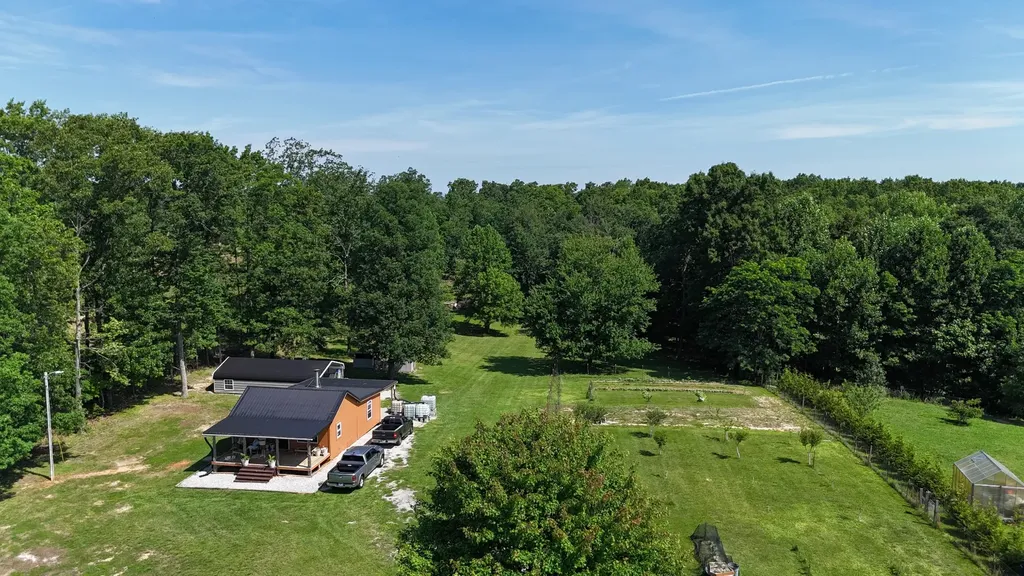 771 Long Mountain Road Mcminnville TN 37110