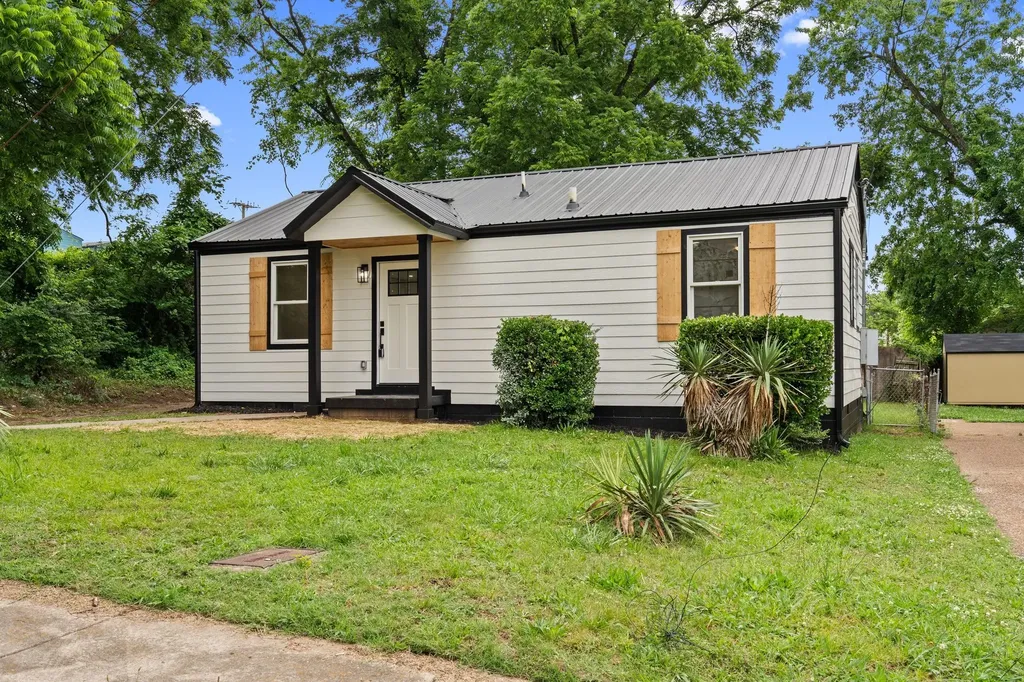 2026 Salem Mason Drive Nashville TN 37208