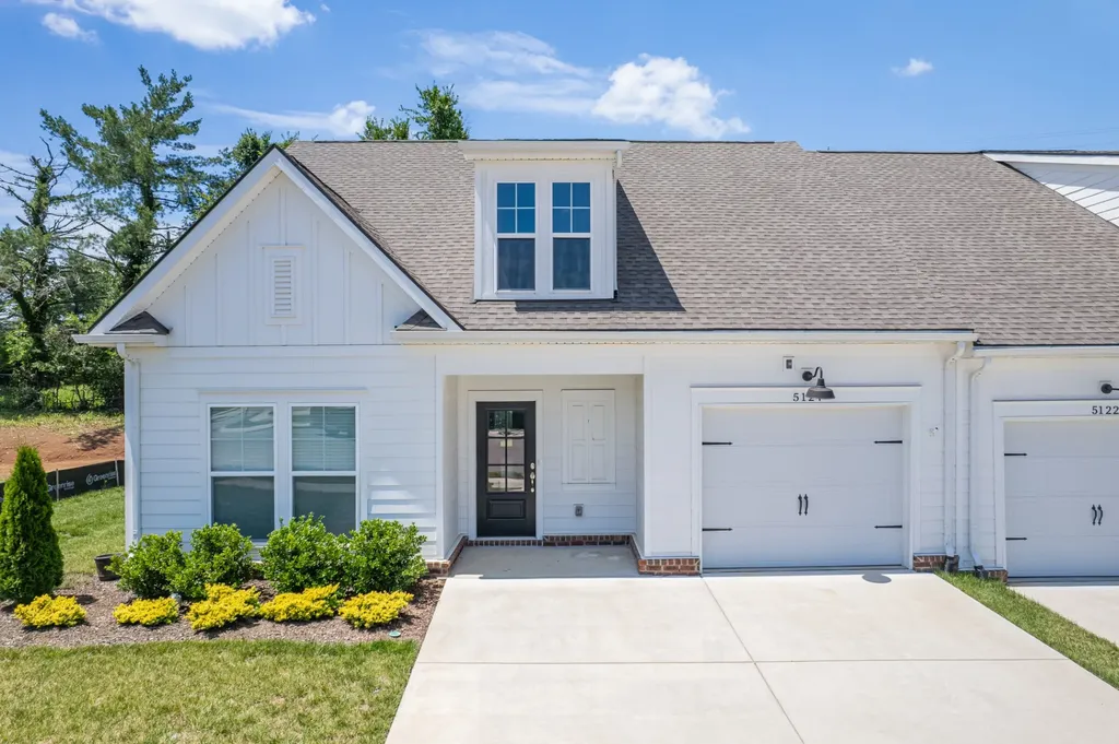 5124 Pace Park Circle Columbia TN 38401