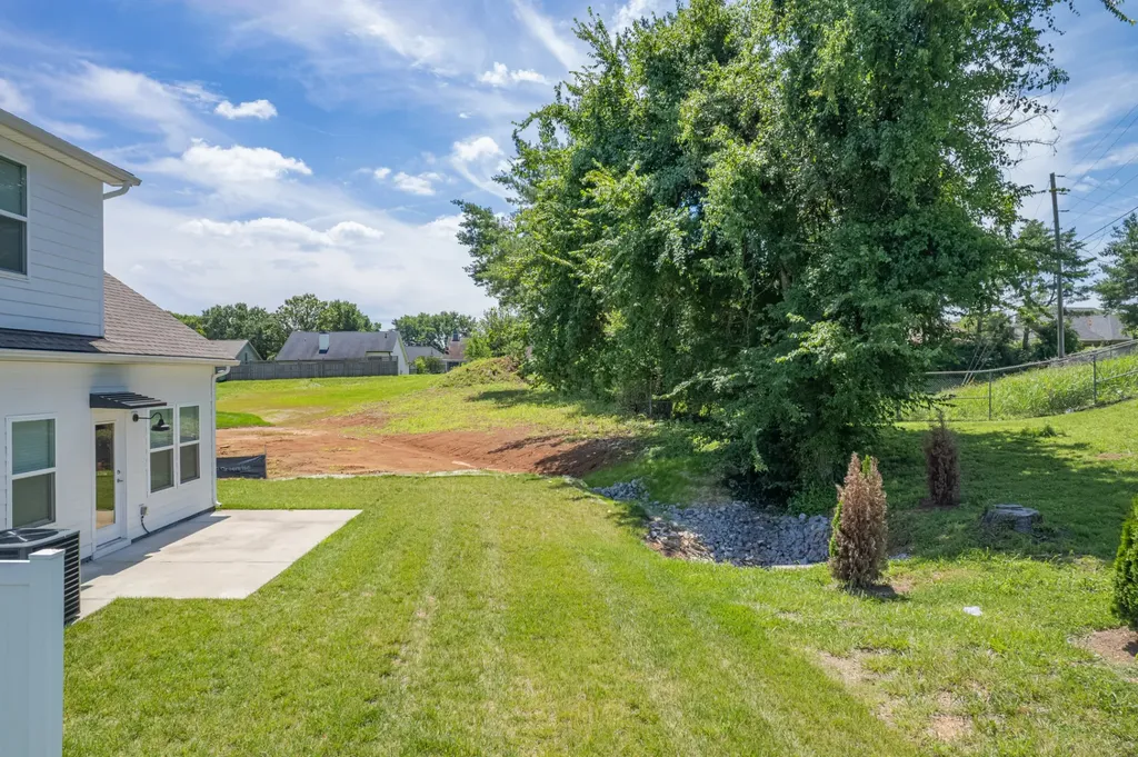 5124 Pace Park Circle Columbia TN 38401