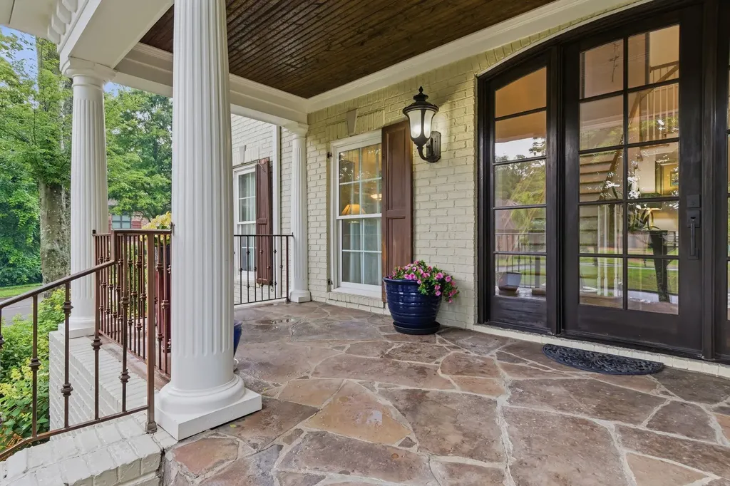 128 Deejay Drive Franklin TN 37064