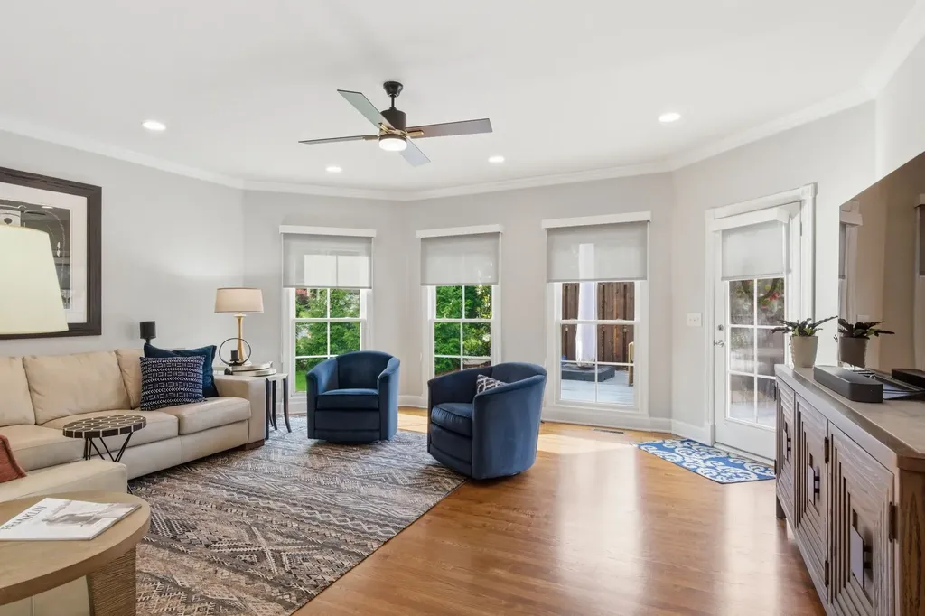 128 Deejay Drive Franklin TN 37064